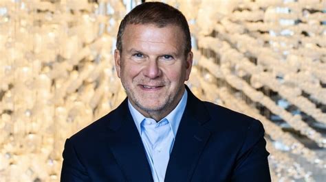 Tilman Fertitta .